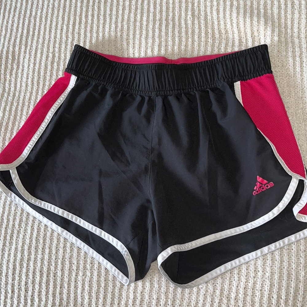 Athletic shorts